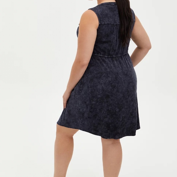 MINI CHALLIS ZIP-FRONT SHIRT DRESS - Picture 2 of 5